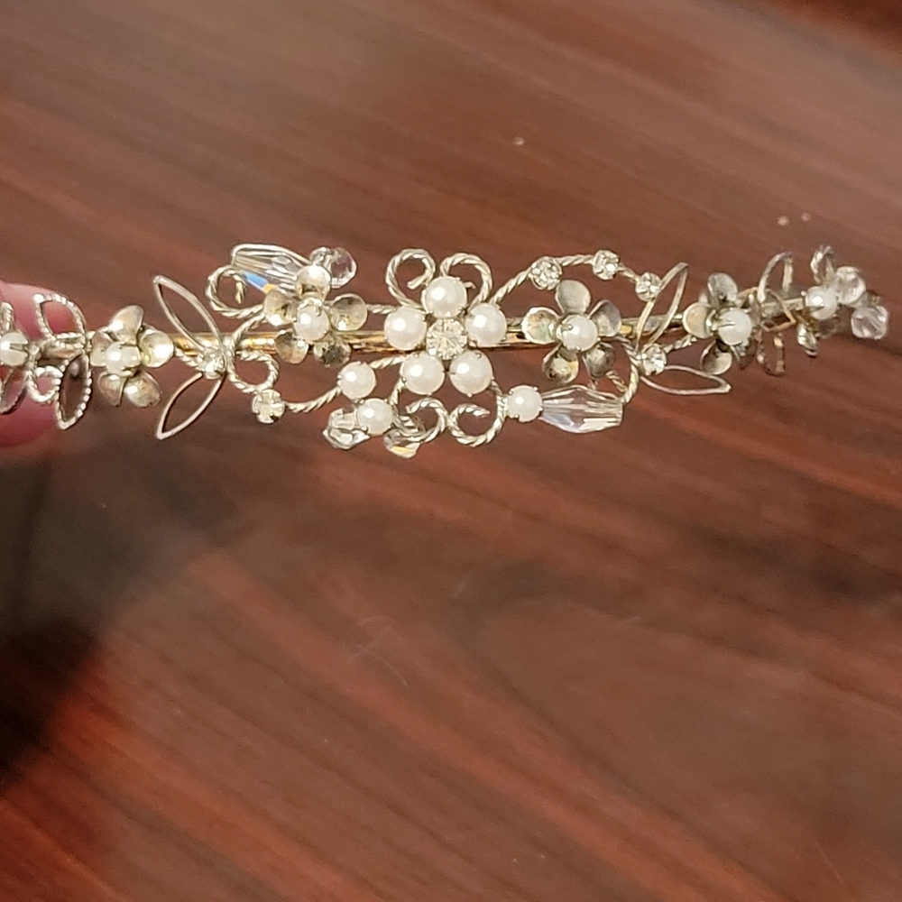 Bridal headpiece